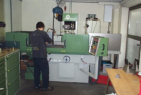 Flach-und Profilschleifmaschine G+H